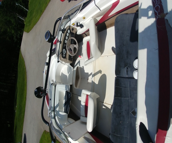 2004 17 foot Glastron Bow rider Power boat for sale in Mason, NH - image 1 