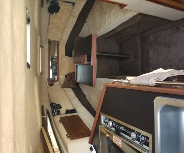 Sea Ray Boats For Sale in Illinois by owner | 1985 23 foot Sea Ray Weekender