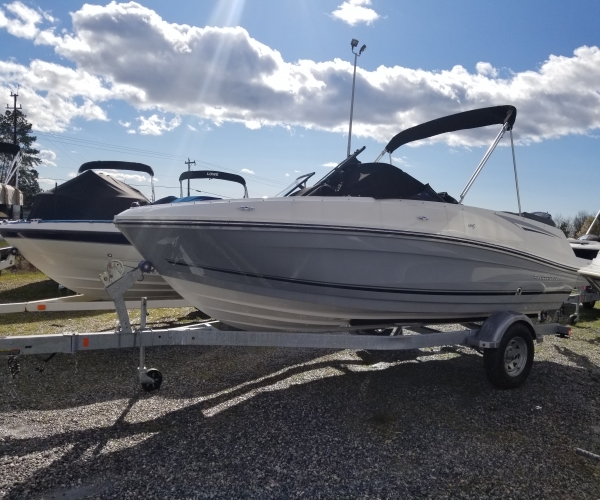 Used Boats For Sale in Greenville, South Carolina by owner | 2017 Bayliner VR5