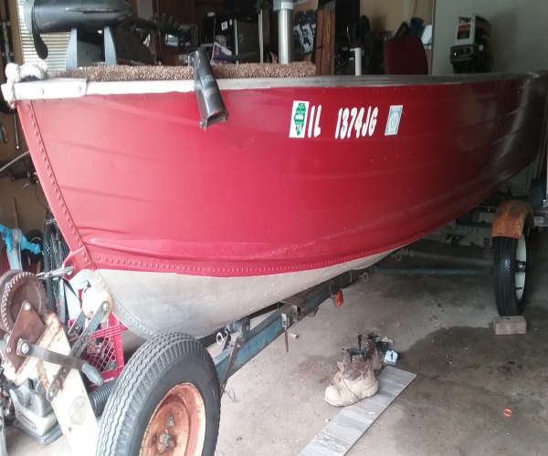 Used Boats For Sale in Milwaukee, Wisconsin by owner | 1987 14 foot Sylvan Boat