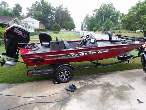 2019 Bass tracker 195txw  Fishing boat for sale in Augusta, GA - image 2 