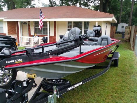 SunTracker Boats For Sale in Georgia by owner | 2019 Bass tracker 195txw 