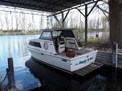 Trojan Boats For Sale by owner | 1976 25 foot Trojan Pleasure