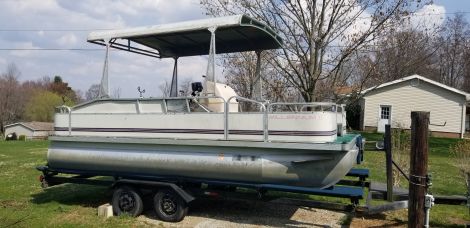 1999 20 foot Other Millennium II Pontoon Boat for sale in Somerdale, OH - image 2 