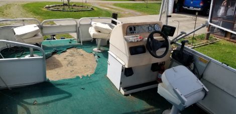 1999 20 foot Other Millennium II Pontoon Boat for sale in Somerdale, OH - image 6 
