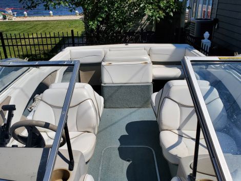 Used Bayliner Boats For Sale in New York by owner | 2000 19 foot Bayliner Capri
