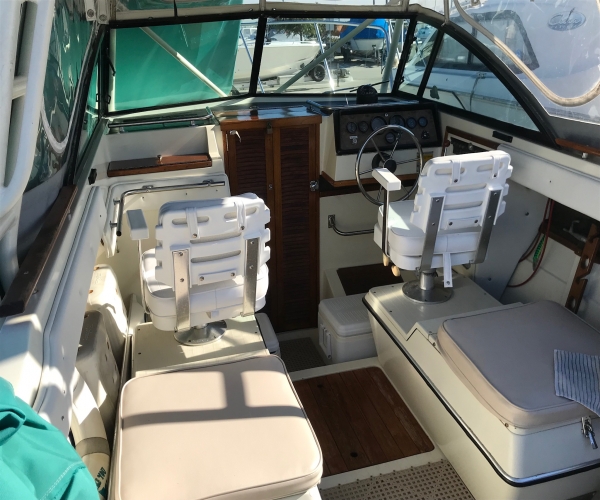 Used Star Fire  Boats For Sale by owner | 1981 24 foot Star Fire  Day Cruiser