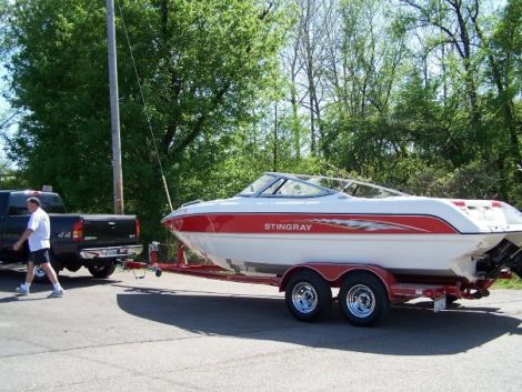 Used Boats For Sale in Huntington, West Virginia by owner | 2006 Stingray 220LX