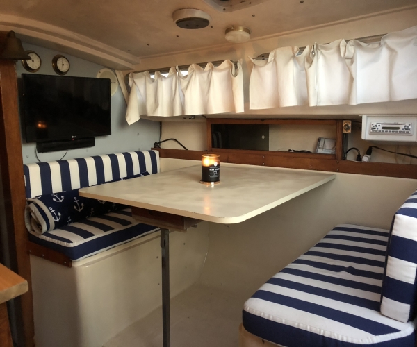 Used Catalina Sailboats For Sale in California by owner | 1972 27 foot Catalina Catalina 