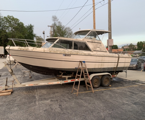 Used Boats For Sale in Nebraska by owner | 1974 25 foot Bayliner Cabin Cruiser
