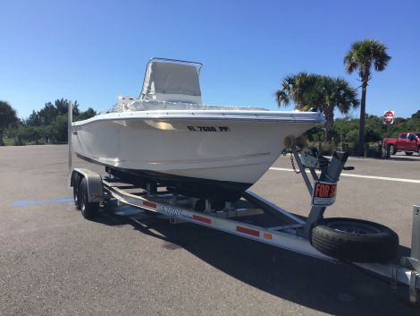 Ski Boats For Sale in Cape Coral, Florida by owner | 2013 Tidewater Adventure 196