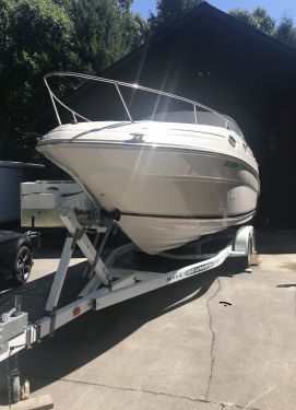 Used Boats For Sale in Knoxville, Tennessee by owner | 2002 Sea Ray Sundancer 240