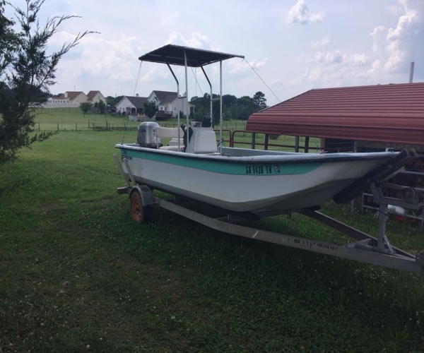 Ski Boats For Sale in Atlanta, Georgia by owner | 2002 19 foot Carolina Skiff Flat bottom