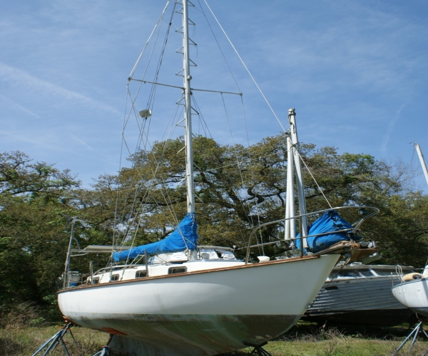 Used CAPE DORY Boats For Sale by owner | 1976 28 foot CAPE DORY Cape Dory