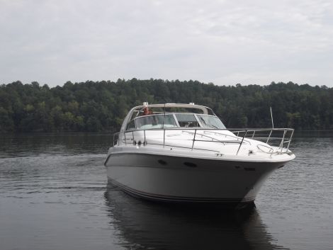 Used Motoryachts For Sale in Alabama by owner | 1996 37 foot SeaRay Sundancer