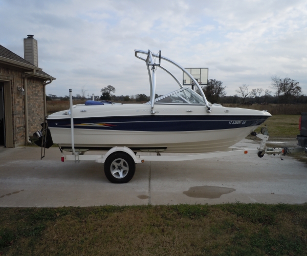 Used Bayliner Boats For Sale in Texas by owner | 2005 Bayliner 185 Runabout