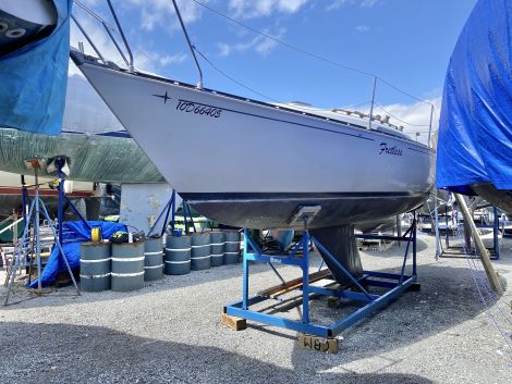 C & C Mark II Boats For Sale by owner | 1982 25 foot C & C Mark II