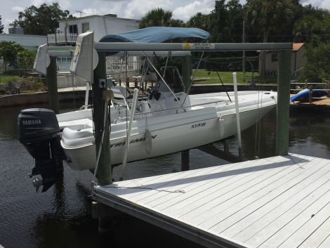 Used Triumph Boats For Sale by owner | 2007 Triumph 195 Bay