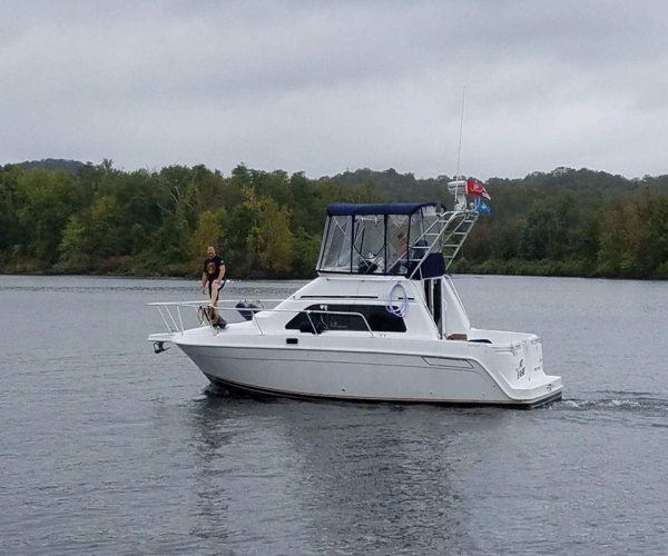 Used Mainship Boats For Sale by owner | 1995 Mainship 31 Sedan Bridge