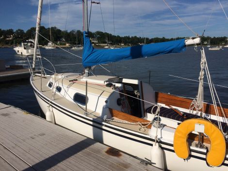 Bristol Boats For Sale in New York by owner | 1971 22 foot Bristol Caravel