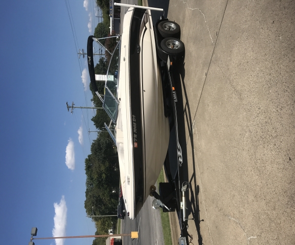 Boats For Sale in Tennessee by owner | 2003 Sea Ray 200 BR