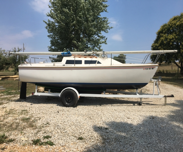 Used Boats For Sale in Kansas by owner | 1986 Catalina C-22 swing keel