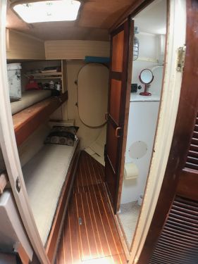 1989 44 foot Bruce Roberts pilot house cutter Sailboat for sale in Choctaw Beach, FL - image 4 