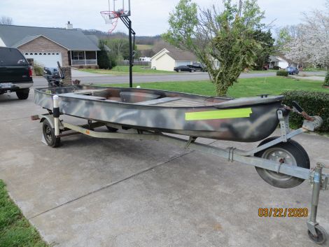 River Hawk Boats For Sale by owner | 2002 RIVER HAWK B-60