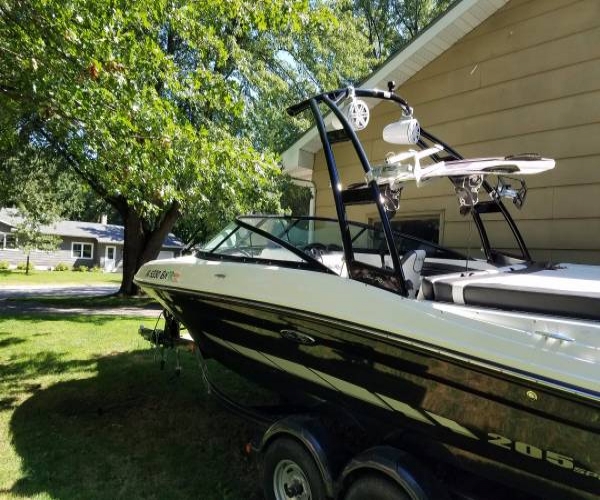 Used Boats For Sale in Iowa by owner | 2014 Panga 205 Sport