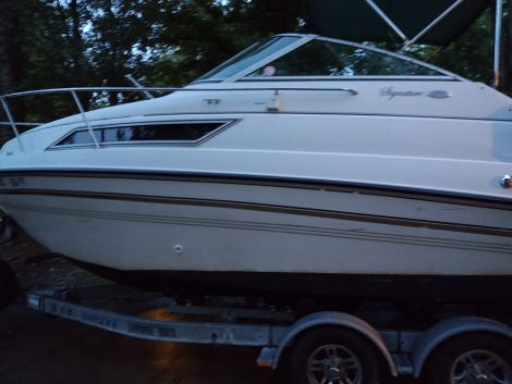 Chaparral Boats For Sale by owner | 1994 Chaparral signature 240