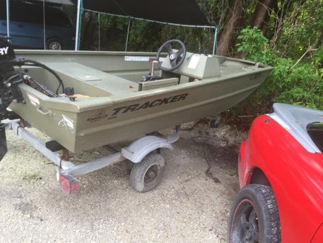 Used Small boats For Sale by owner | 2009 tracker 1448 grizzly 