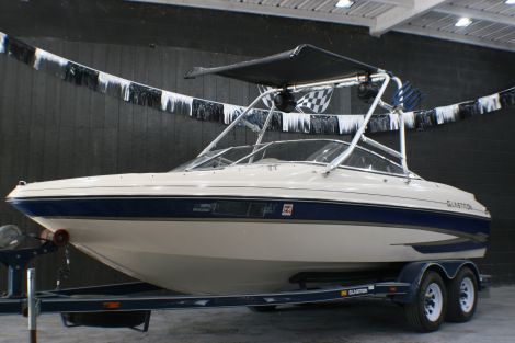 Power boats For Sale in San Antonio, Texas by owner | 2002 Glastron GX205