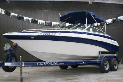 Used Power boats For Sale in Texas by owner | 2004 Crownline 192BR