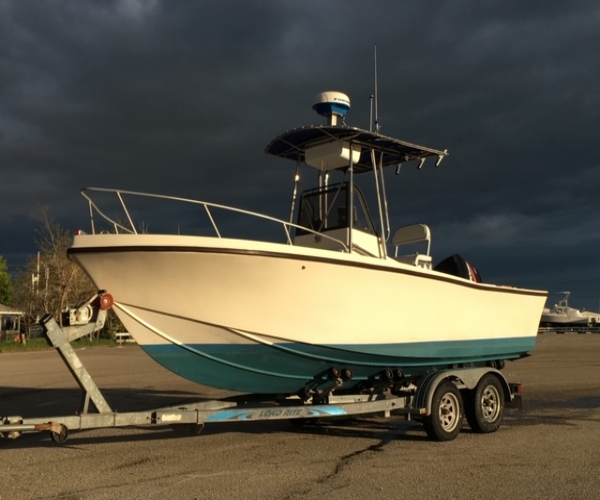 MAKO Power boats For Sale by owner | 1987 22 foot MAKO Classic