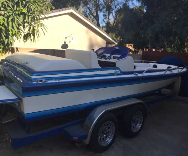 Used Howard Boats For Sale by owner | 1988 21 foot Howard Howard