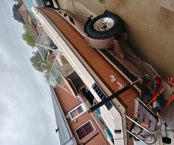 SUNRAY Boats For Sale in Utah by owner | 1983 18 foot SUNRAY Inboard Outboard