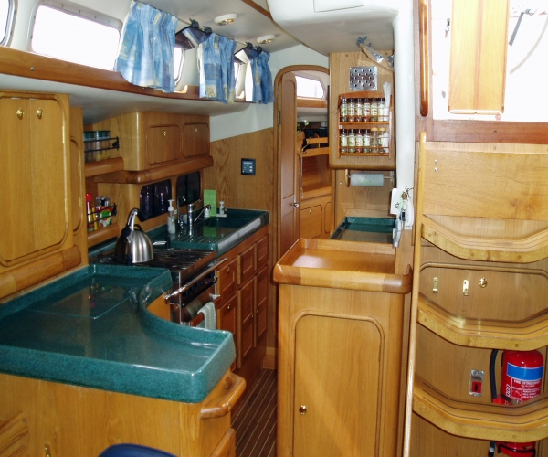 1998 Westerly Ocean 43 Sailboat for sale in Kingston, WA - image 3 