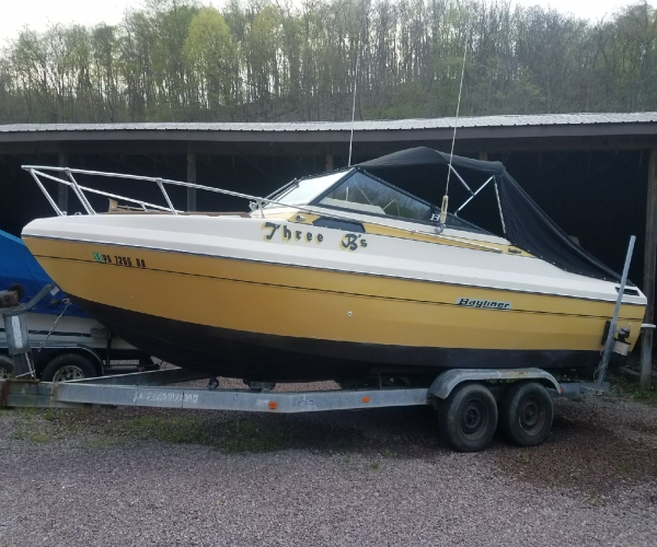 Bayliner Boats For Sale in Pennsylvania by owner | 1978 25 foot Bayliner Saratoga