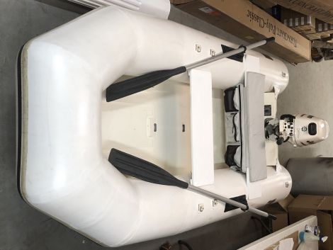 Used Inflatables For Sale by owner | 2003 Zodiac R13B10 Tiara