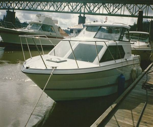 Boats For Sale in Portland, Oregon by owner | 1993 Bayliner Classic 2452