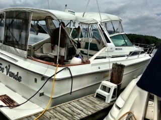 1989 39 foot Sea Ray Express Cruiser Motoryacht for sale in Aberdeen, MD - image 2 
