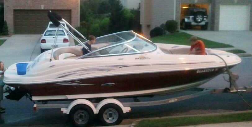 Used Sea Ray Boats For Sale in Georgia by owner | 2006 20 foot Sea Ray Sun deck