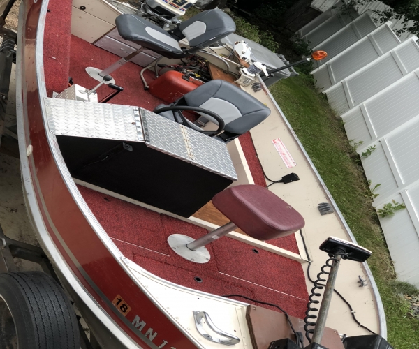 Power boats For Sale in Minnesota by owner | 1983 16 foot Lund Mr. Pike