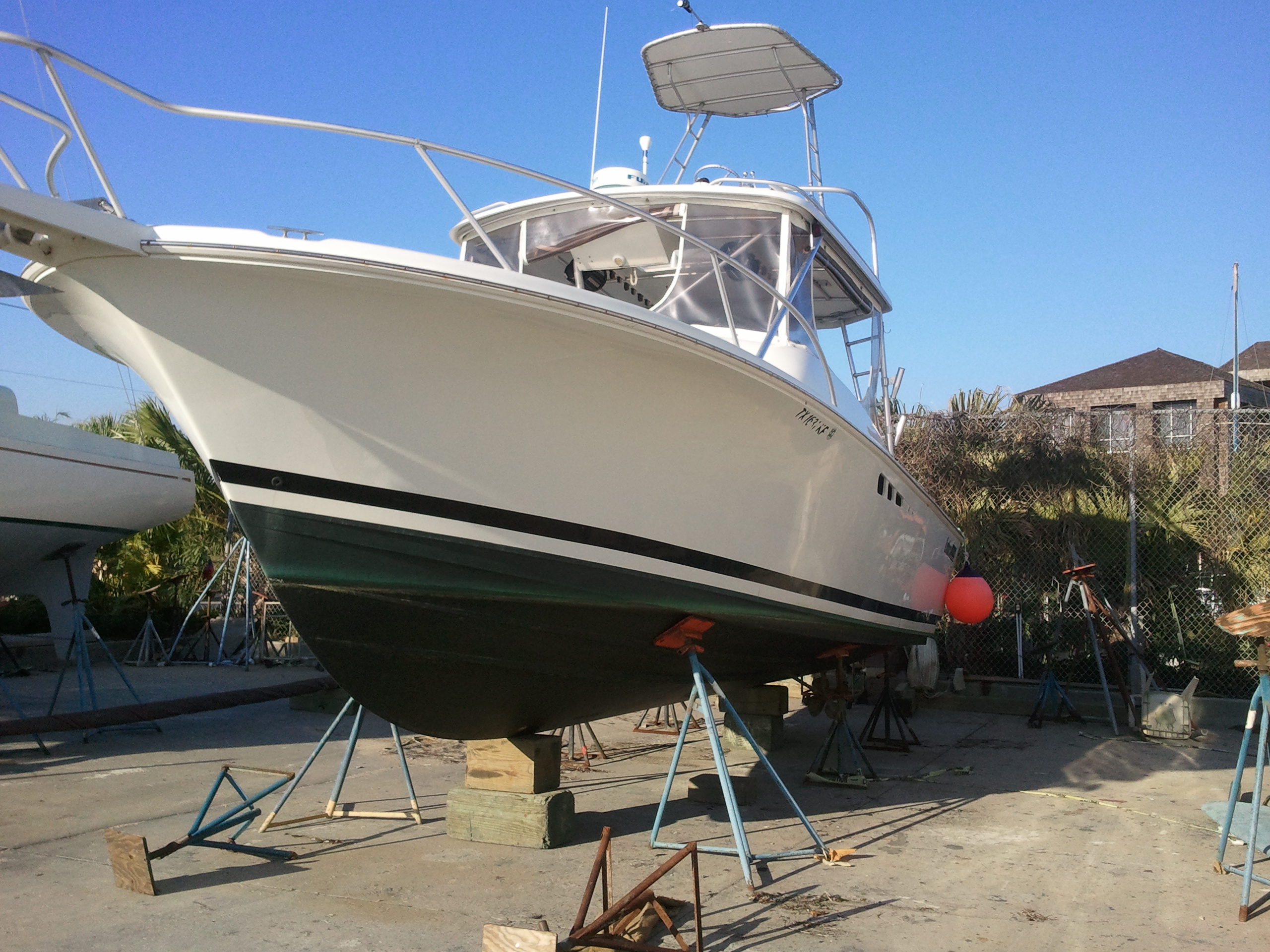 Used Fishing boats For Sale in Houston, Texas by owner 1994 Luhrs 290 Spo.....