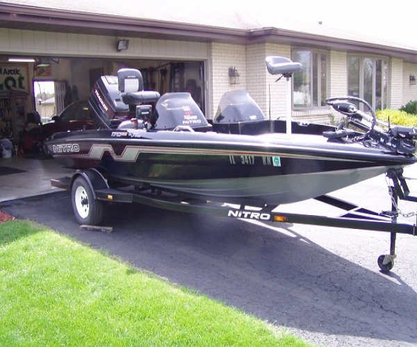 Ski Boats For Sale in Ohio by owner | 1996 17 foot NITRO Tracker