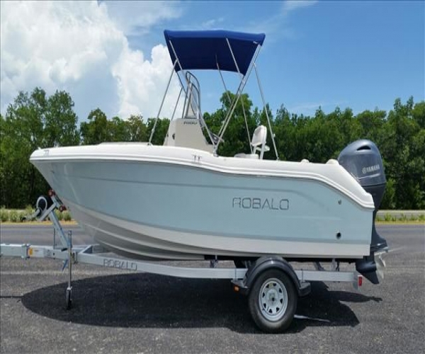 Used Ski Boats For Sale in Maryland by owner | 2015 Robalo R180 Center Console